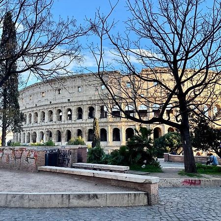 Martina Al Colosseo Rome Exterior photo